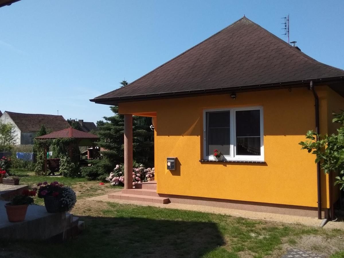 Дома для отпуска SłonecznyDom (SunnyHome) w Łunowie Przytór